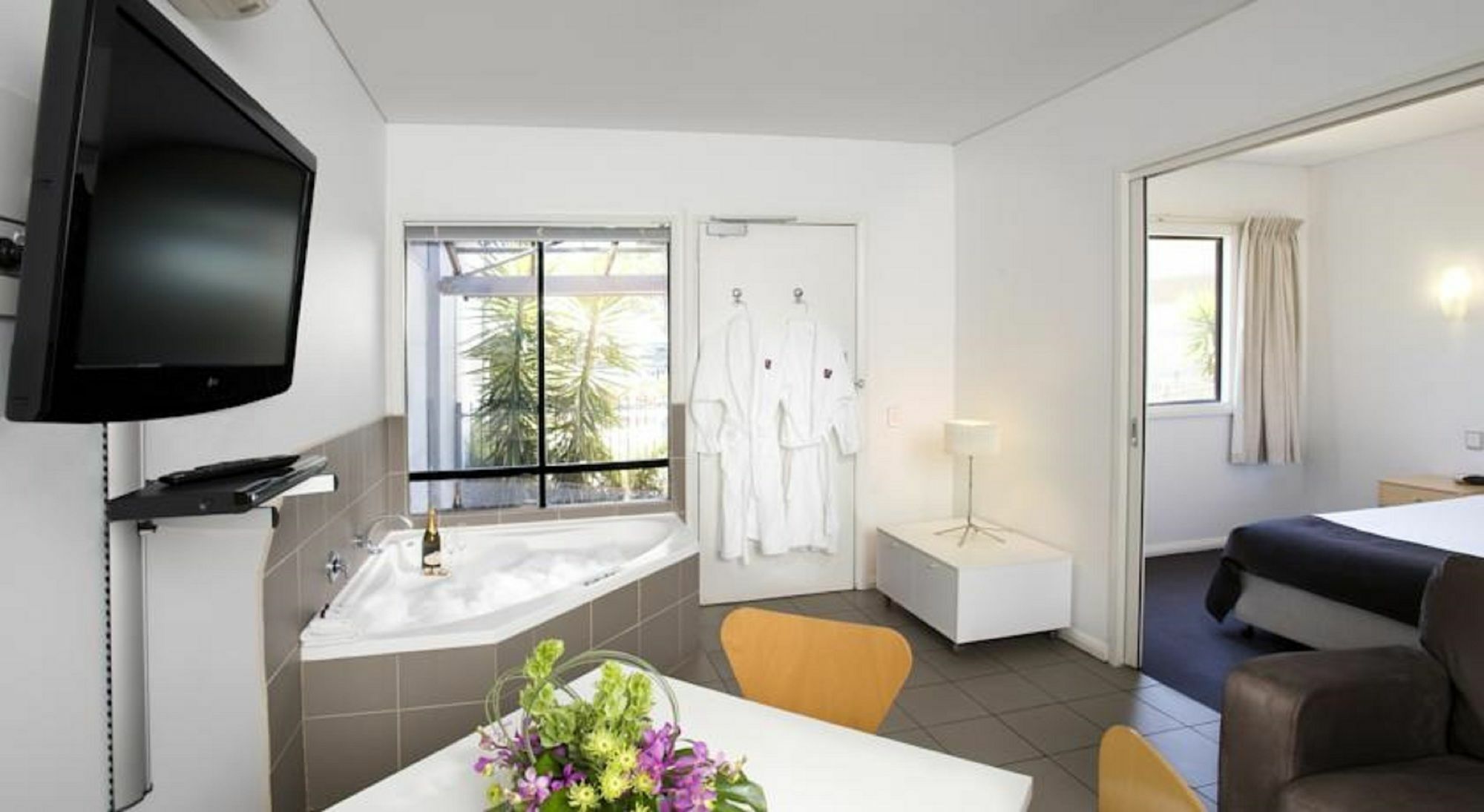 Majestic Oasis Apartments Port Augusta Bilik gambar